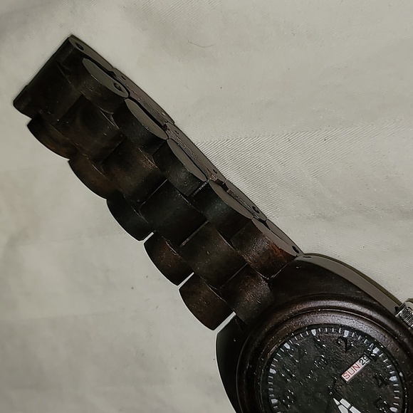NEW Earth Eco-Friendly‎ Men's Wood Wrist Watch W/Day & Date Runs-BD-27 - Picture 3 of 8